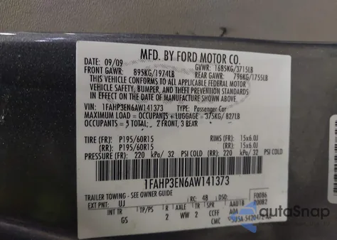 2010 Ford Focus S из США, поврежденный, VIN 1FAHP3EN6AW141373